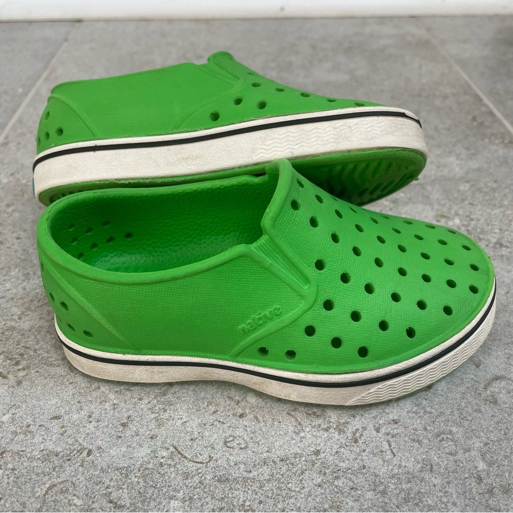Native Miles, lime green